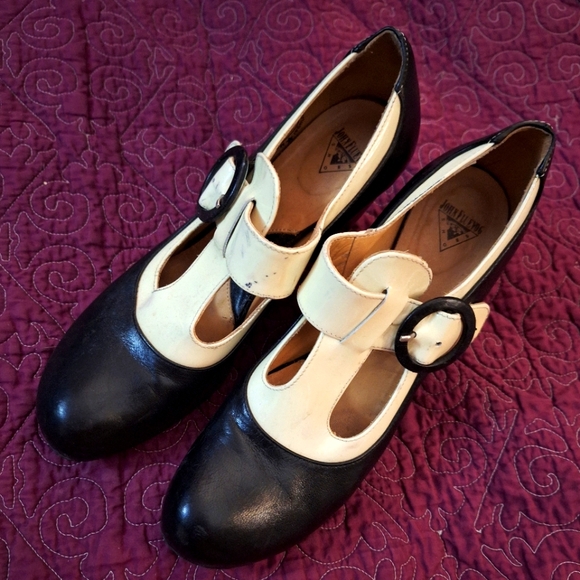 Fluevog Arbus T-strap retro black and cream heels - Picture 3 of 6